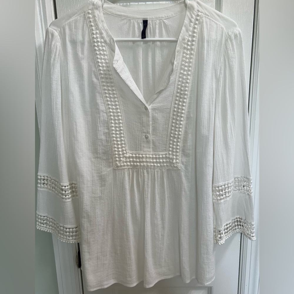 NYDJ White Relaxed Bib Collar Tunic